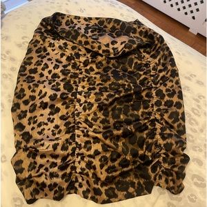 CHEEETAH PRINT SKIRT!!